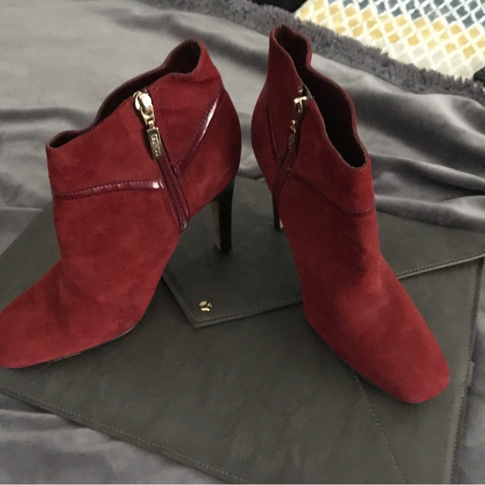 Guess booties